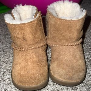 Baby Uggs